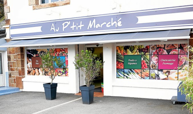 AU P'TIT MARCHÉ à Locquirec